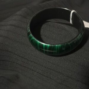 Vintage Vibrant Lucite Green and Black Bangle Bracelet